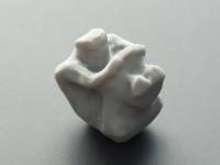 これと下のくまがスカルプトモデリングで形をつくったものです。凝らなければすぐに形ができるので最近はしょっちゅう練習しています。